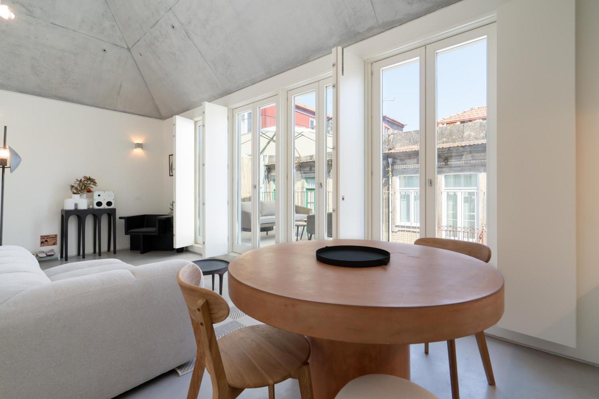 Apartmán Host Wise - Luxurious Private Flats - Balcony Porto Pokoj fotografie